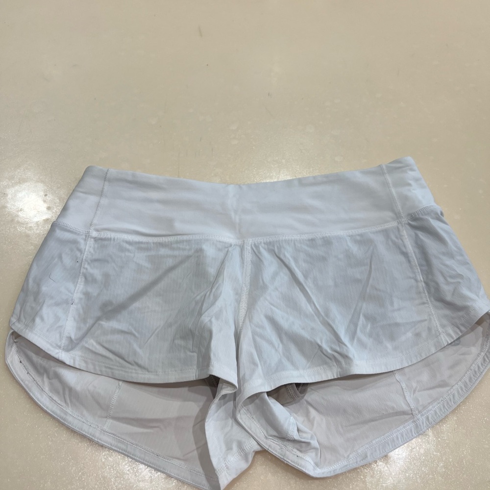 Lululemon speed up shorts 2.5